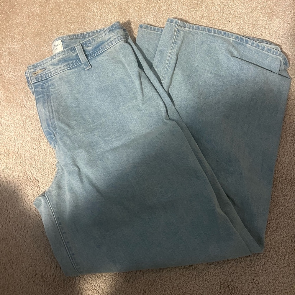 Universal thread sailor wide leg size 8
